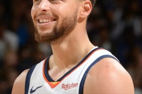 亚博-库里新星突破纪录表现惊艳，TES未来可期！的简单介绍