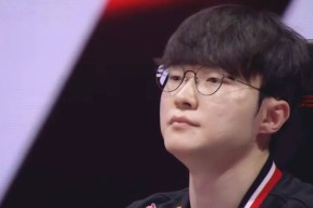 亚博-关于Faker重返赛场，最后时刻胜出首场状态出色，法国队观众沸腾！再创辉煌时刻的信息