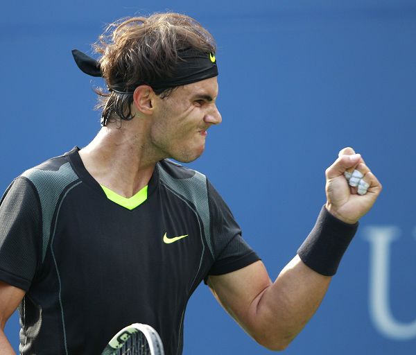 包含纳达尔连续十二场比赛得分超过赛事规则更新，切尔西挑战极限！的词条